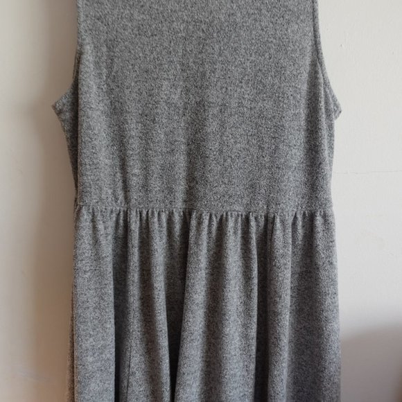 TORRID 3X SUPER SOFT PLUSH LIGHT GREY SURPLICE SKATER DRESS - Picture 11 of 12